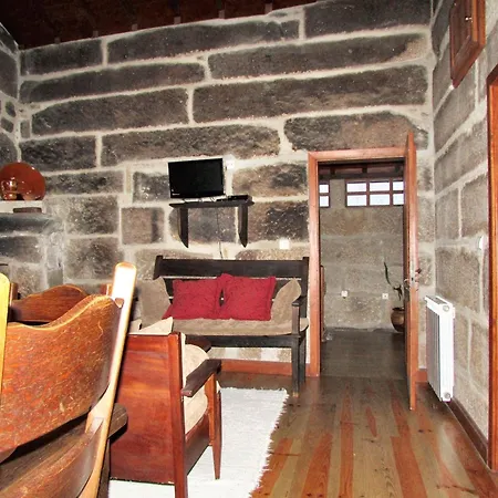 Charming House With Fireplace, Mountain View, Ponte Da Barca Feriehus