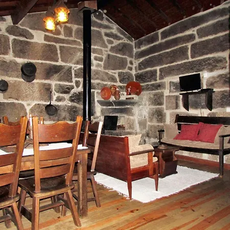 Charming House With Fireplace, Mountain View, Ponte Da Barca Moledo (Viana do Castelo)