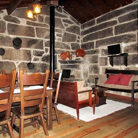 Holiday home Charming House With Fireplace, Mountain View, Ponte Da Barca *