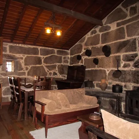 Charming House With Fireplace, Mountain View, Ponte Da Barca Moledo (Viana do Castelo)