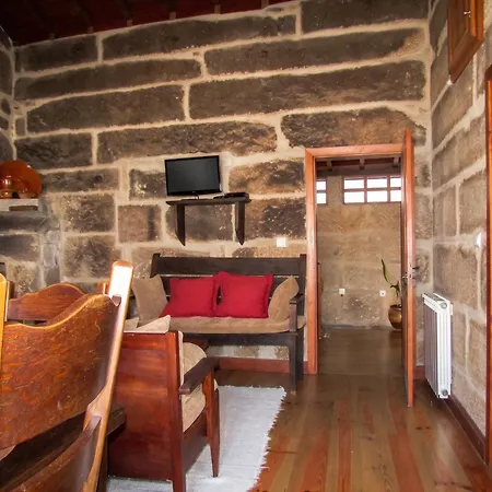 Charming House With Fireplace, Mountain View, Ponte Da Barca